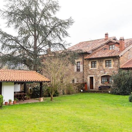 Casa Rural La Carlota Renedo De Cabuerniga Villa Exterior photo